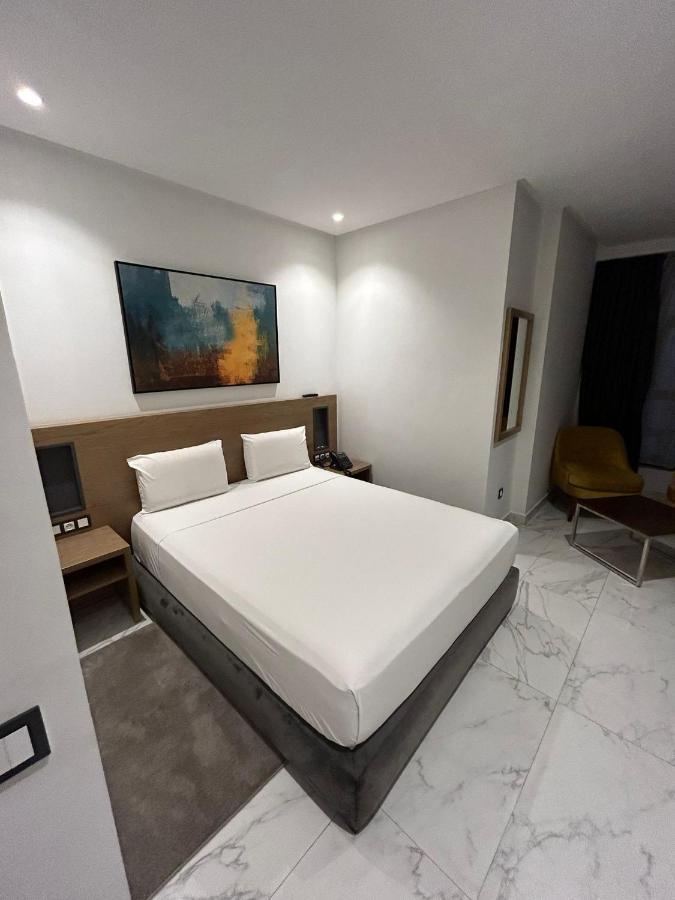 Twin Hotel Tanger Esterno foto