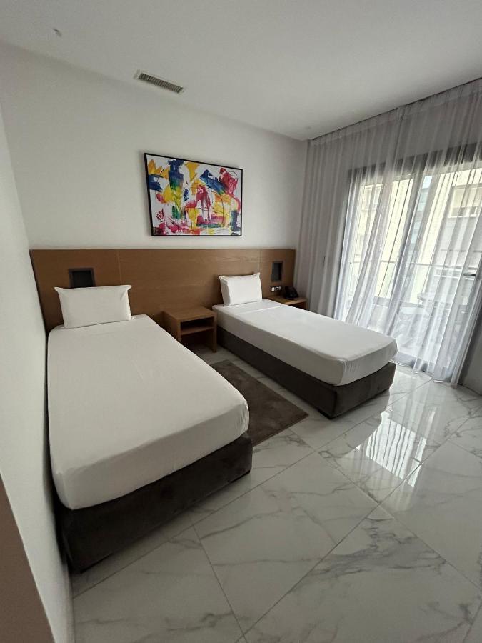 Twin Hotel Tanger Esterno foto